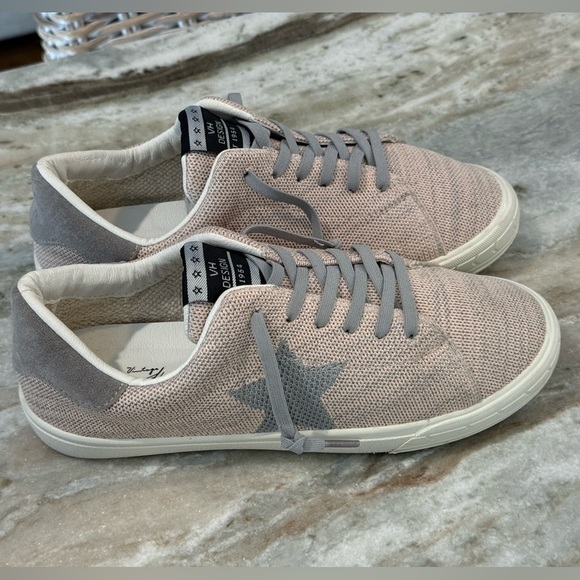 Women’s VINTAGE HAVANA Fly Salmon multi sneaker- Size 9 - Picture 2 of 8